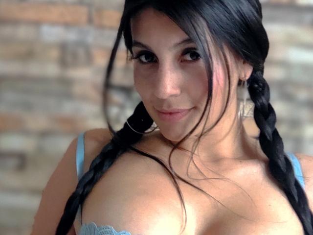 IsabellaColledani - Camera khiêu dâm &amp; quyến rũ trực tiếp - 19357470