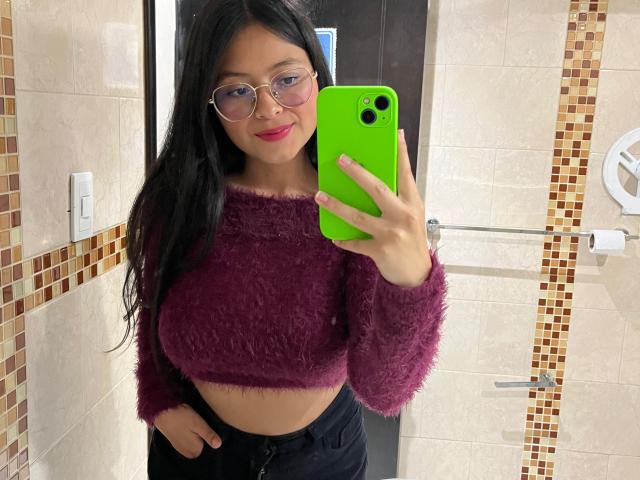 AnnitaWhite - Live Sex Cam - 19357710