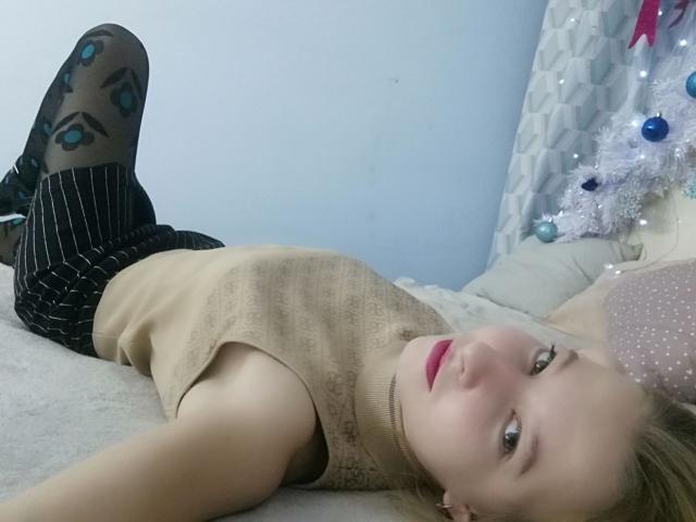 PoliVeber - Live Sex Cam - 19358322