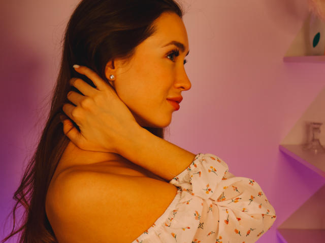 EvaMillerr - Live porn &amp; sex cam - 19363334