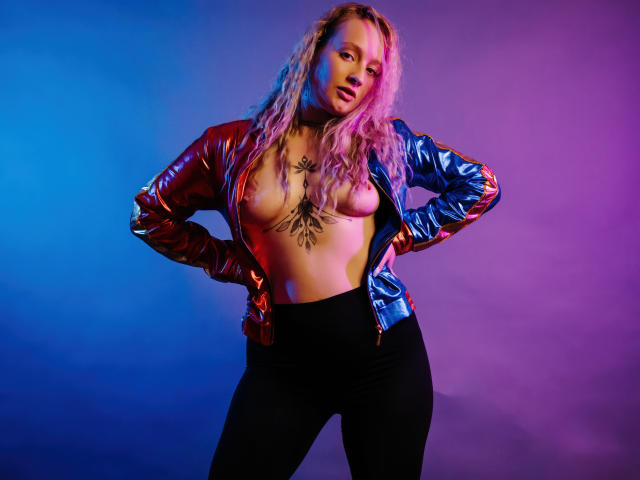 JollyKitty - Live porn &amp; sex cam - 19364318