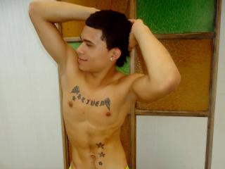 ANNDYFOX - Live sexe cam - 1936706