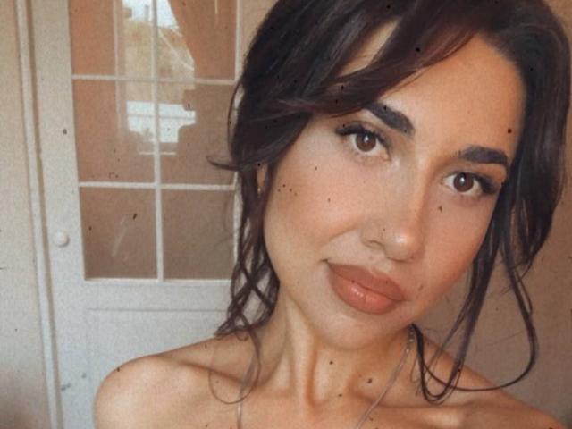 ElviraKot - Live porn &amp; sex cam - 19369426