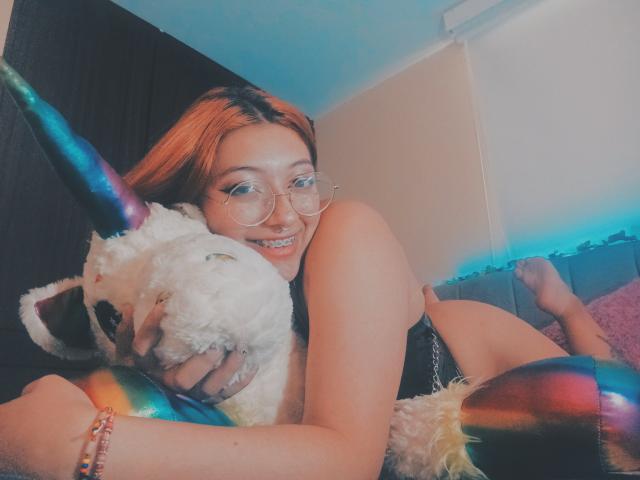 SofiOliveira - сексуальная веб-камера в реальном времени - 19369782