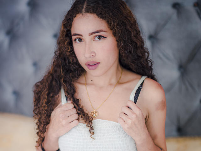 AfroditaDangelo - Sexe cam en vivo - 19371810