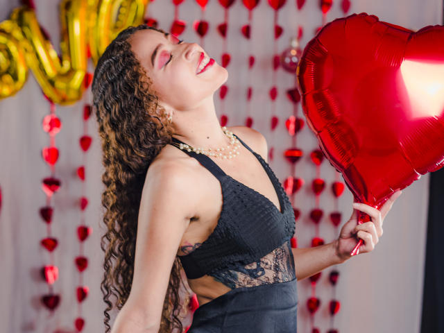 AfroditaDangelo - Live porn &amp; sex cam - 19371994