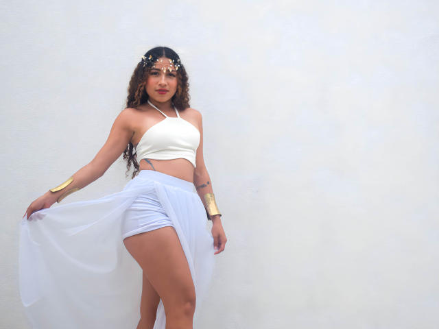 AfroditaDangelo - Sexe cam en vivo - 19372066