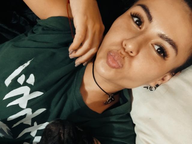 SummerHotX - Live porn &amp; sex cam - 19374402