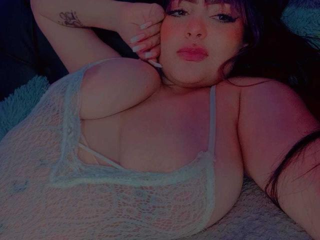 ValeriaJhonsson - Live porn &amp; sex cam - 19379366