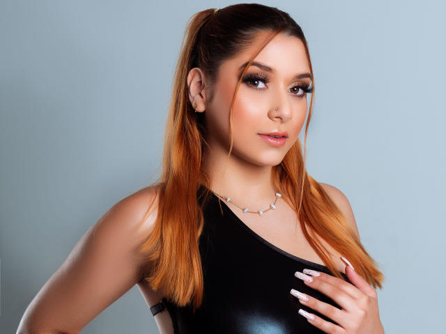 SophiaLaurie - Live porn &amp; sex cam - 19382718