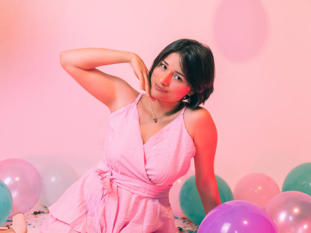 MiaLeblanc - Live porn &amp; sex cam - 19383990