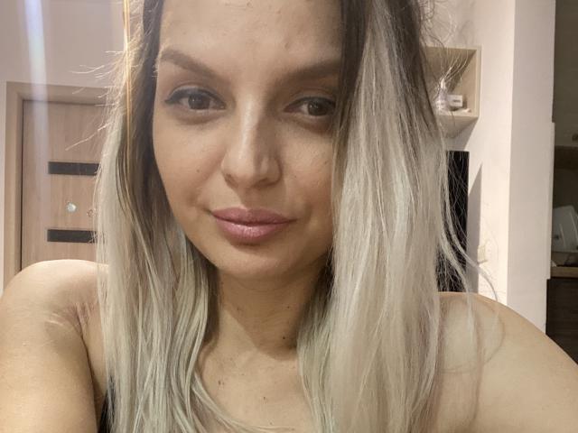 DouceAmelia - Live sexe cam - 19385166