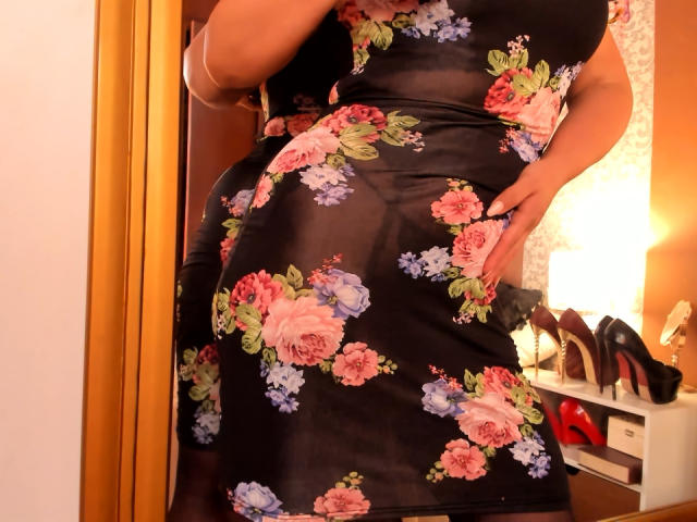 AlisGourmande - сексуальная веб-камера в реальном времени - 19387034