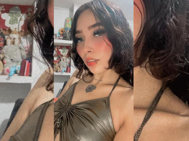 AdelaineWood - Live porn &amp; sex cam - 19388150