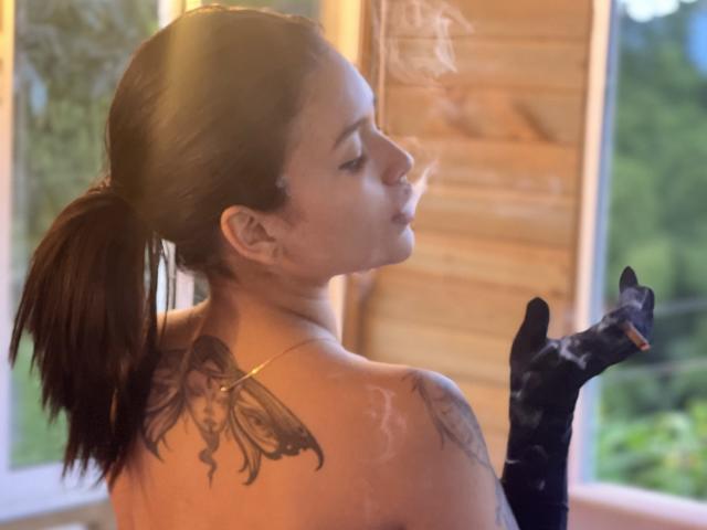 SaraLovert - Live porn &amp; sex cam - 19388330