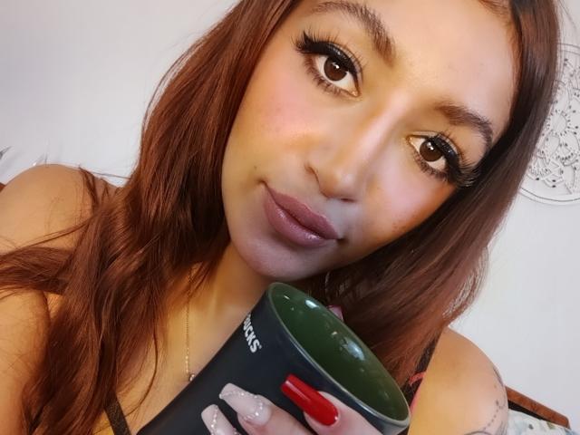 AnnaKhalo - Live porn &amp; sex cam - 19390062