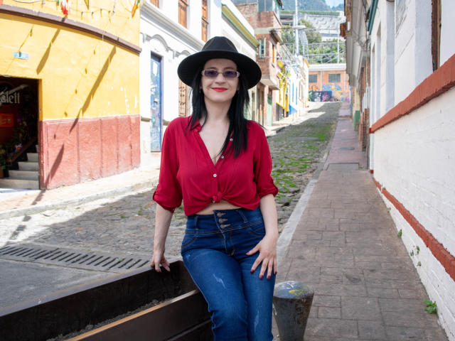 AlanaMoneth - Camera khiêu dâm &amp; quyến rũ trực tiếp - 19391822