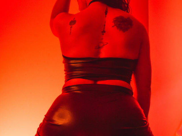 CandyWee69 - сексуальная веб-камера в реальном времени - 19393466