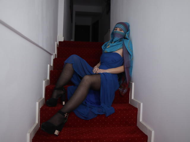 ZaidaArabian - Live porn &amp; sex cam - 19393574