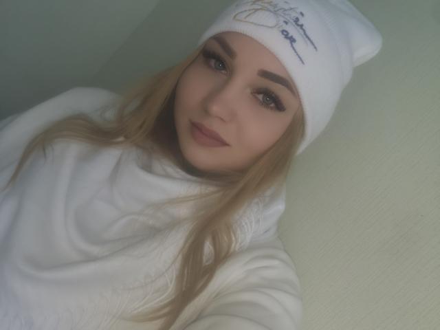 NorrieDominique - Live porn &amp; sex cam - 19397862