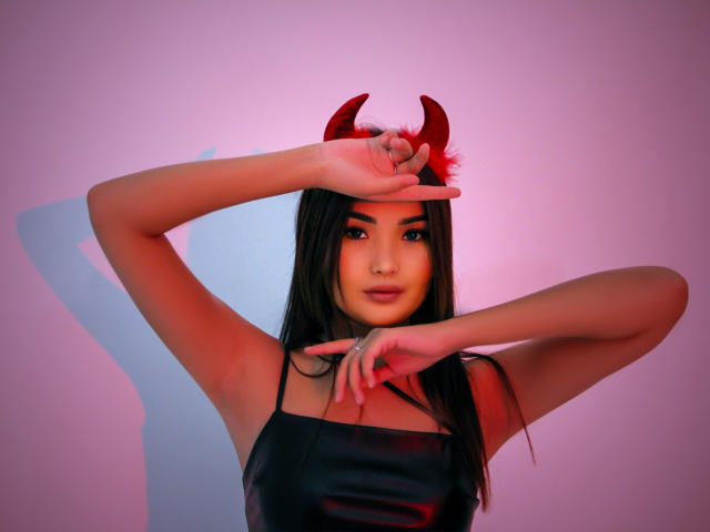 TeyaFaber - сексуальная веб-камера в реальном времени - 19398262