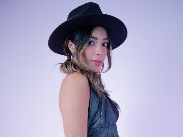 AriannaReyns - сексуальная веб-камера в реальном времени - 19399334