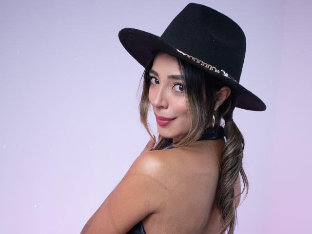 AriannaReyns - Sexe cam en vivo - 19399342