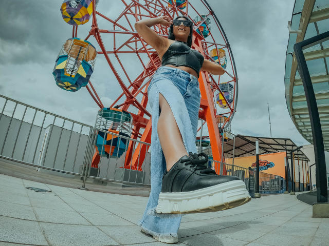 Amberv - Live porn &amp; sex cam - 19404370