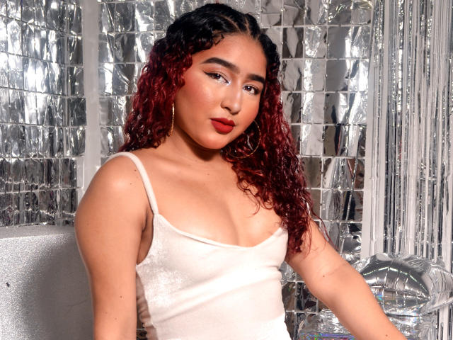 SaraSpanic - Live porn &amp; sex cam - 19404514