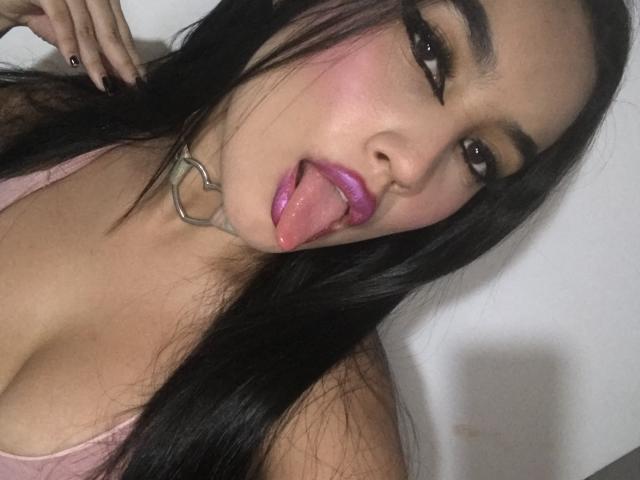 ViolettaMesmerezing - Live porn &amp; sex cam - 19405558