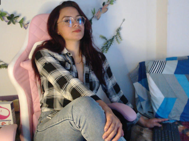 EimmyHoskX - Live porn &amp; sex cam - 19406242