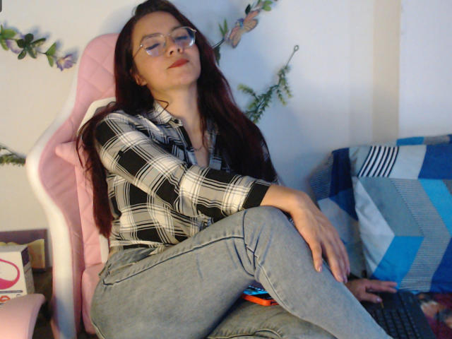 EimmyHoskX - Live porn &amp; sex cam - 19406254