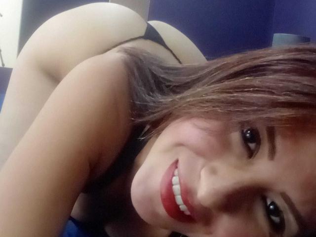 CamilleBlake - Live sex cam - 19410278