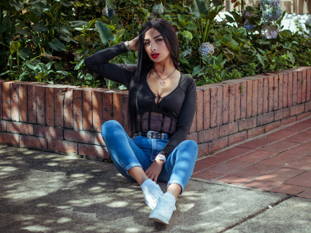 SarahanAly - Live Sex Cam - 19410850