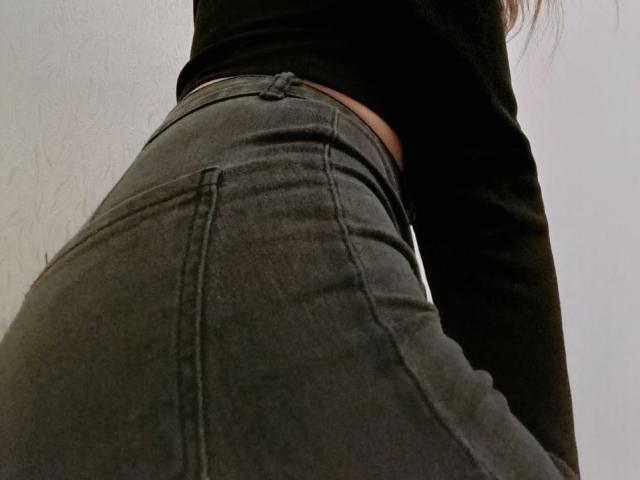 WollyMolly - Live Sex Cam - 19421430