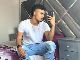 AlejandroKym - Live sexe cam - 19424438