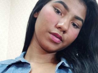 CelineWyds - Live porn &amp; sex cam - 19425366