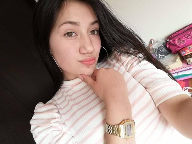 CamilaHerrera - Live porn &amp; sex cam - 19425774