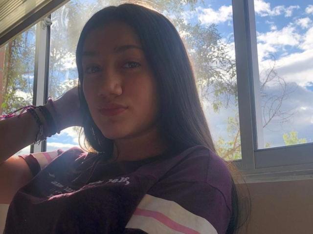 CamilaHerrera - Élő pornó és szexkamera - 19425794