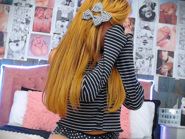 MissaYagamii - פורנו בשידור חי ומצלמת סקס - 19429306