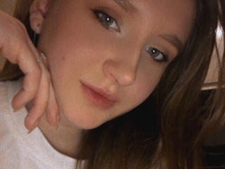 EmilyEffect - Live porn &amp; sex cam - 19429322