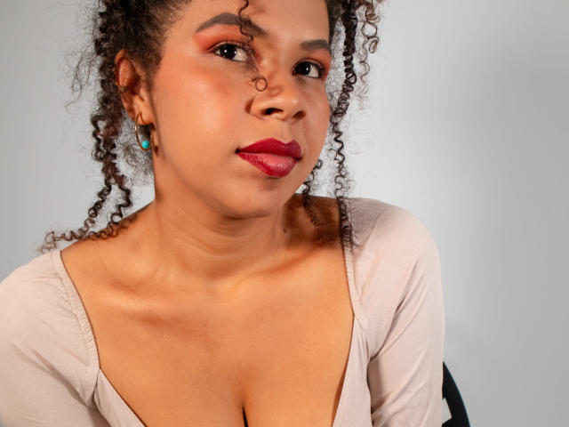 AgathaVelasquez - Live porn &amp; sex cam - 19429410