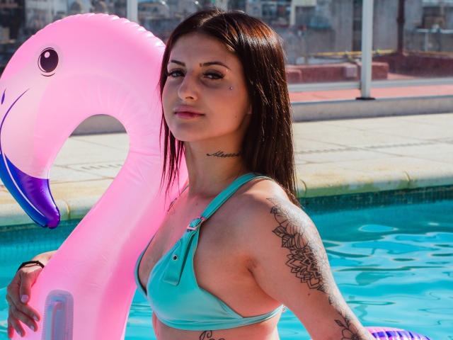 EmilyFerran - Sexe cam en vivo - 19433562