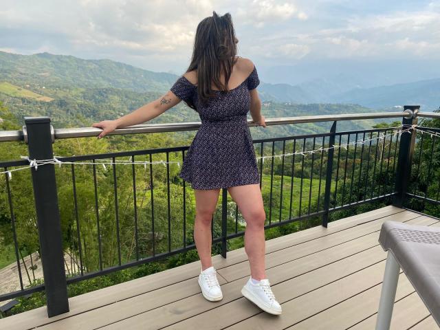 AtheneaRossi - ライブポルノ&amp;セックスカム - 19433694