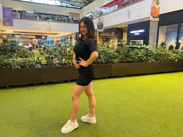 AtheneaRossi - Live porn &amp; sex cam - 19434406