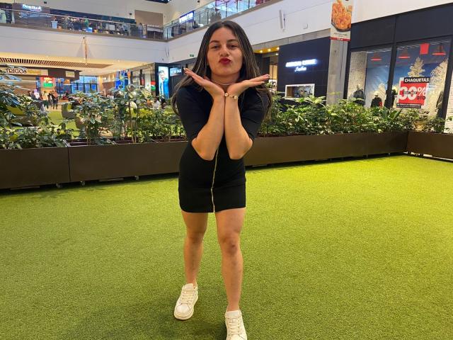 AtheneaRossi - Live porn &amp; sex cam - 19434454