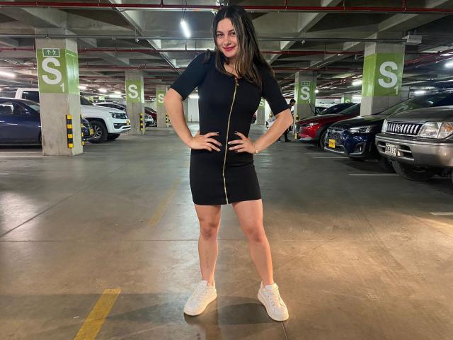 AtheneaRossi - Live porn &amp; sex cam - 19434750