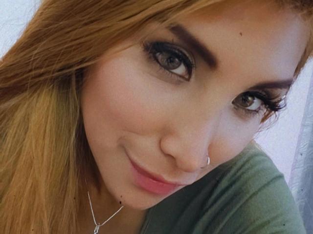 Stephaniez - Live porn &amp; sex cam - 19437286