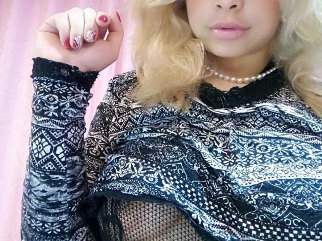 MagentaApern - Live porn &amp; sex cam - 19445782