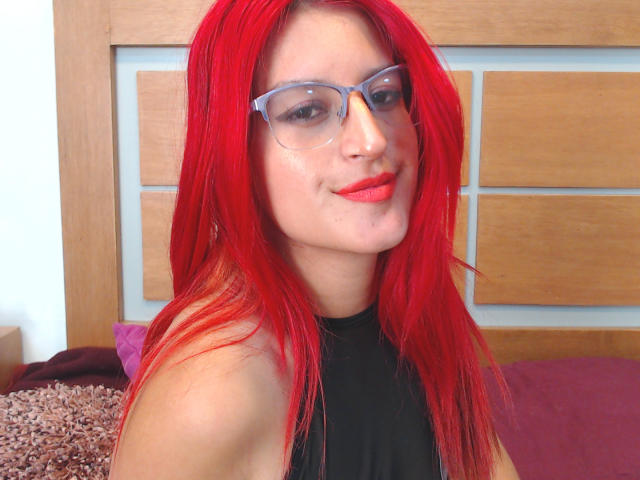 GwenRoux - Live porn &amp; sex cam - 19445938